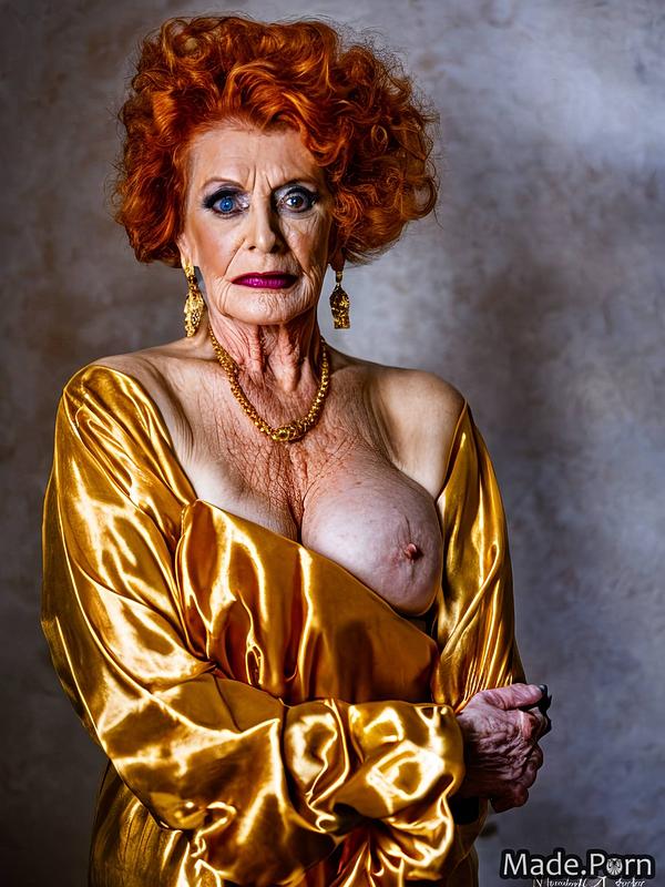 Nude Fotos of Granies: 70-Year-Old Lady Draped in Gold and Shiny Oil