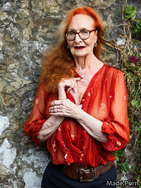 Grannypornpic: 70 Year Old Yoko Dholbachie and Marjorie Cameron