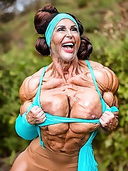 Grannys Naked - Freaky Grandma with Extreme Muscles is an Unimaginable Sight
