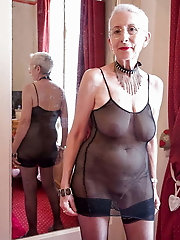 Stunning mature ladies are spreading their pussy lips